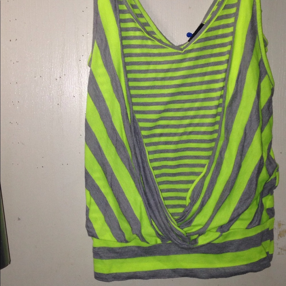 Rue 21 shirt